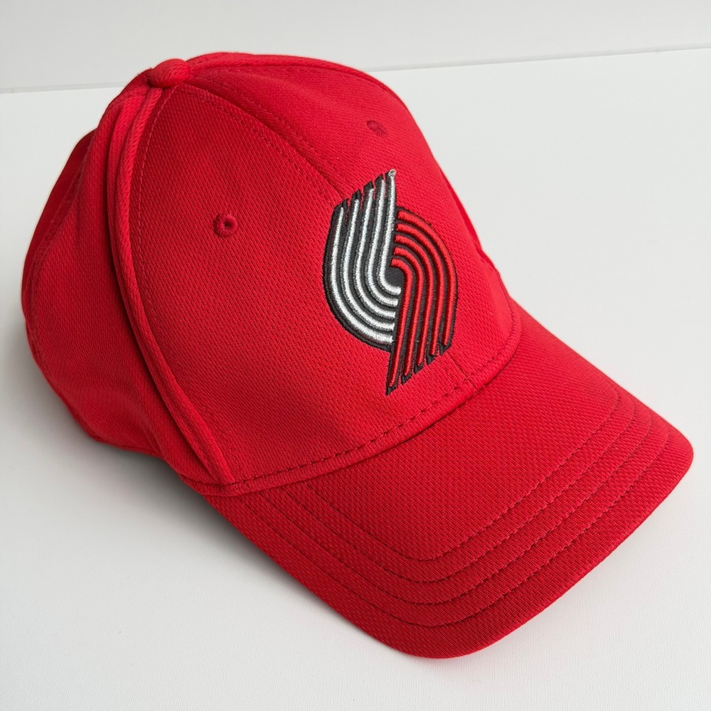 Portland Trail Blazers NBA Hat Red Embroidered Logo Fitted Cap Basketball‎